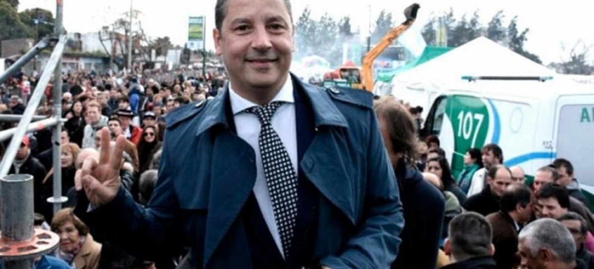 "No saben ni hablar", dijo Menéndez sobre el oficialismo en la cumbre del peronismo