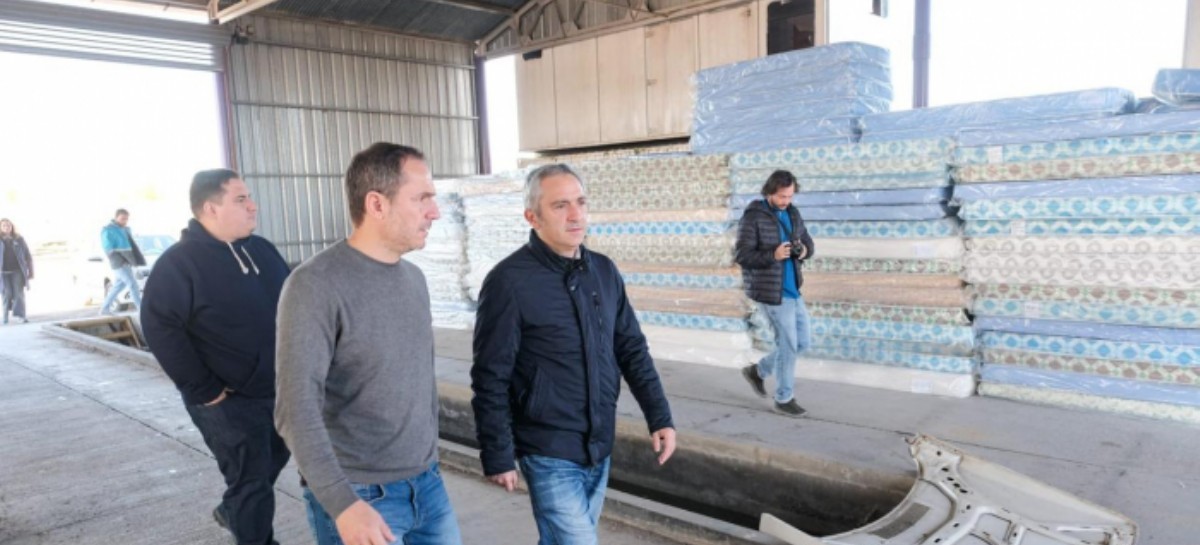 Larroque visitó zonas afectadas por la inundación en la provincia de Buenos Aires