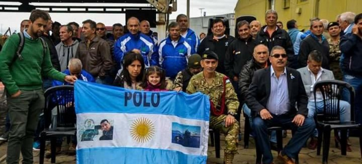 En emotivo acto homenajearon en el Astillero Río Santiago a veteranos y caídos en las Islas Malvinas