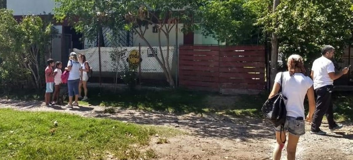 La Plata: referentes de una agrupación peronista cuestionan a Garro y hacen campaña contra el dengue