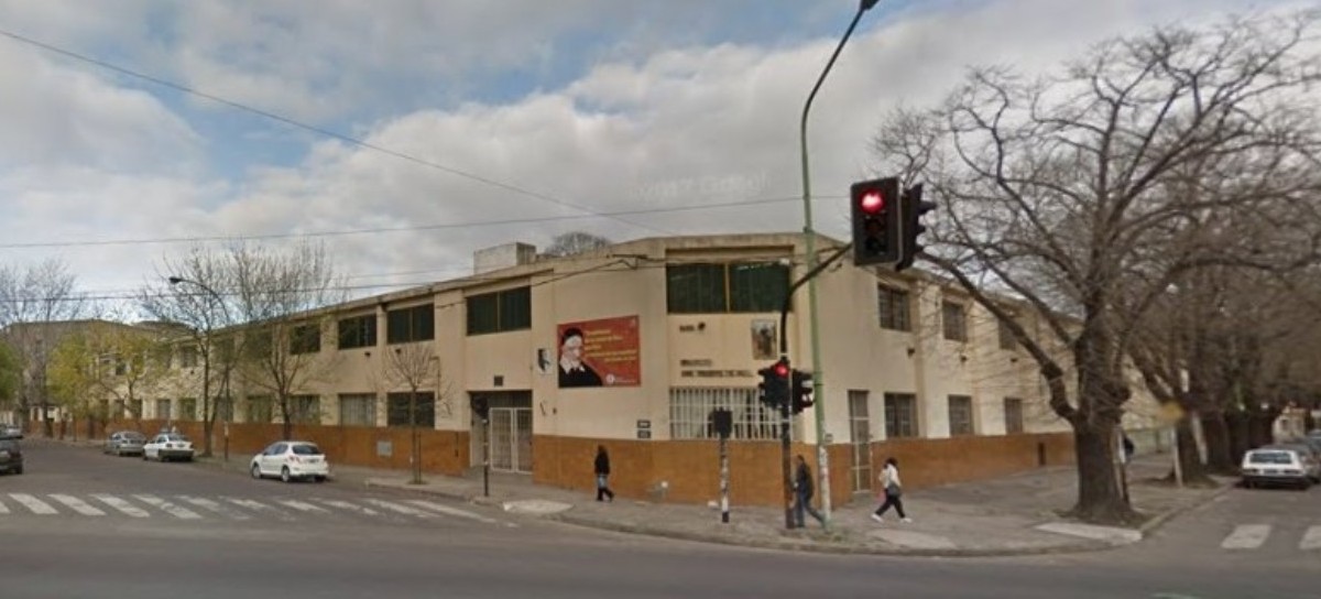 La Plata: Pidieron detener al cura acusado de abusar de una alumna del Colegio San Vicente de Paul