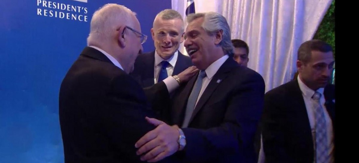Israel: el presidente Fernández participó de la cena de bienvenida ofrecida por su colega Rivlin