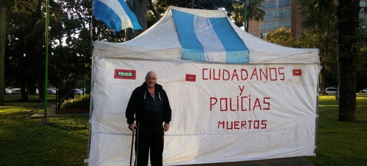 Los policías también reclaman frente al ministerio de Seguridad