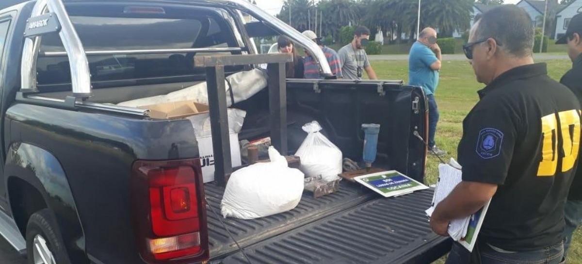 Llevaban más de 16 kilos de cocaína en una Amarok robada: fueron interceptados y los detuvieron