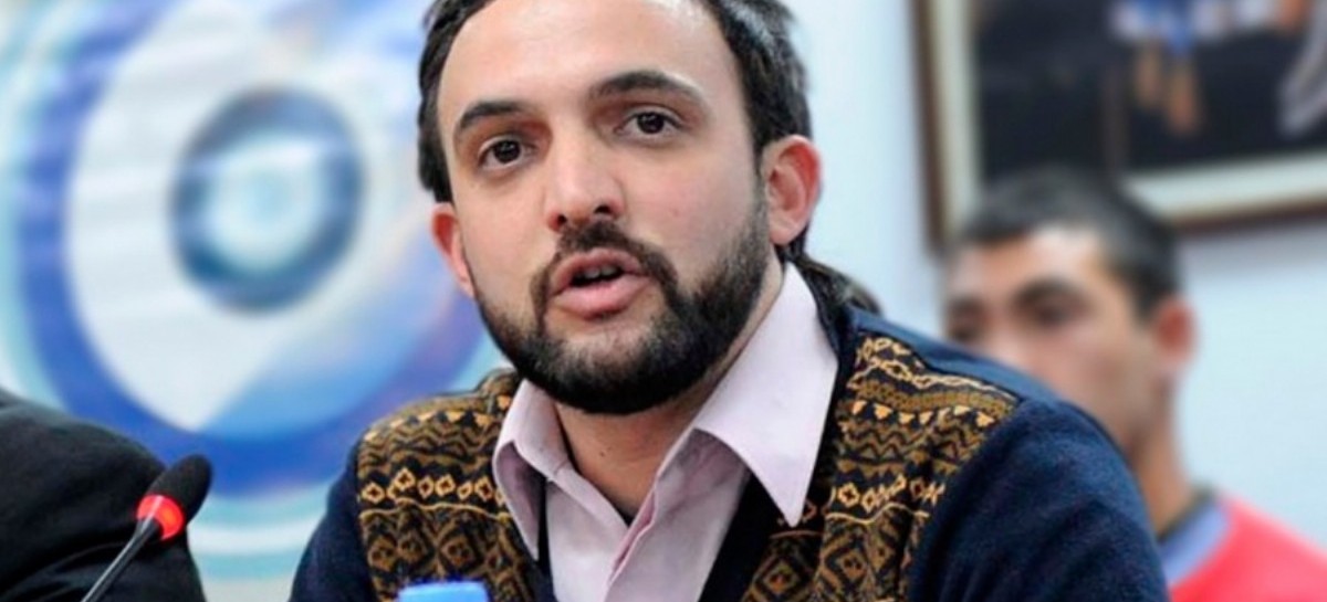 Un diputado nacional dijo que su hija fue expulsada del jardín porque ahí no le cambiarán pañales
