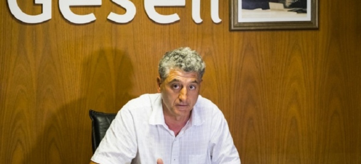 El intendente de Villa Gesell se tuvo que refugiar para no ser agredido por choferes despedidos
