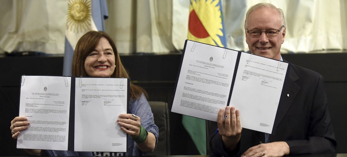 IVE: Investigan por "abuso de autoridad" a una ministra y un ministro del Gobierno de Axel Kicillof