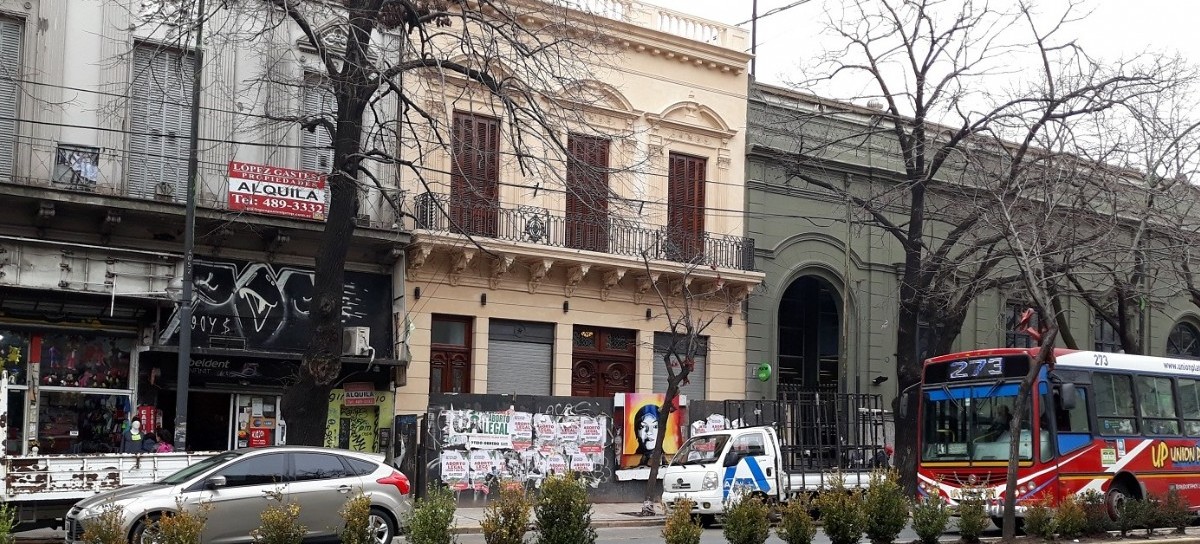Edificio Sandra Ayala Gamboa QUE NO FUE: apenas queda un retrato y el duro recuerdo de su femicidio