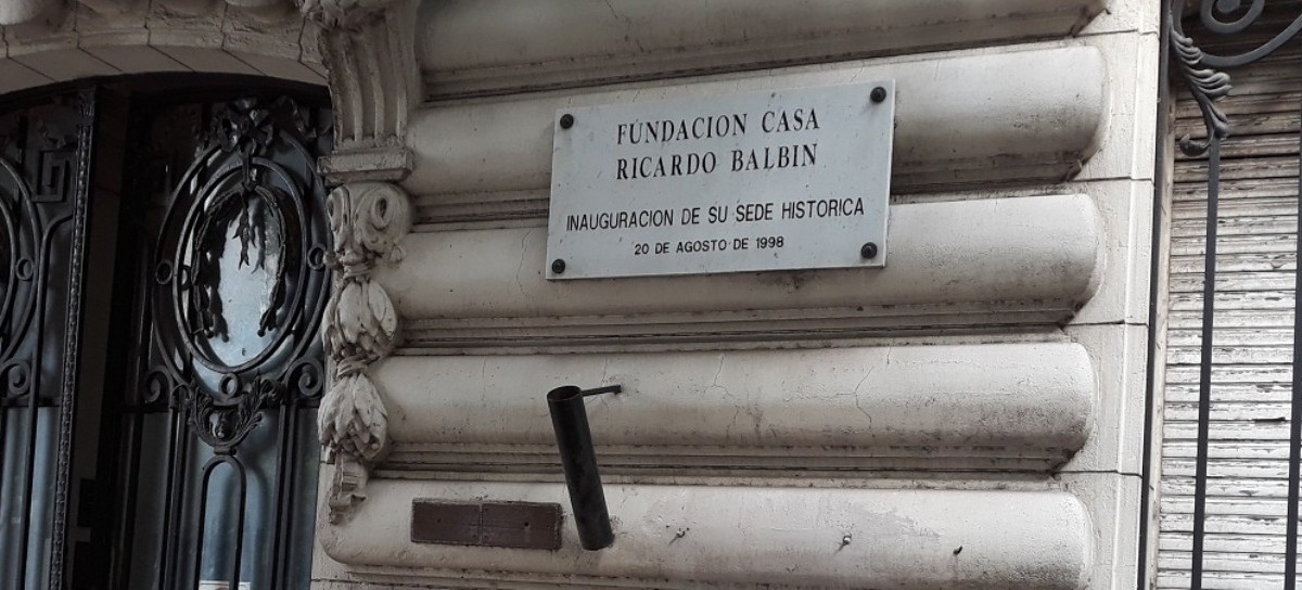 UCR de La Plata: tiene una Escuela de Gobierno "Ricardo Balbín", pero abandonó la casa de su líder