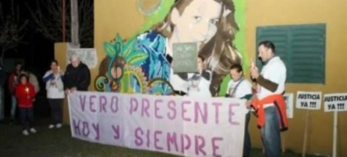 La comunidad de Salliqueló acompañó la marcha por Verónica, en el tercer aniversario de su asesinato