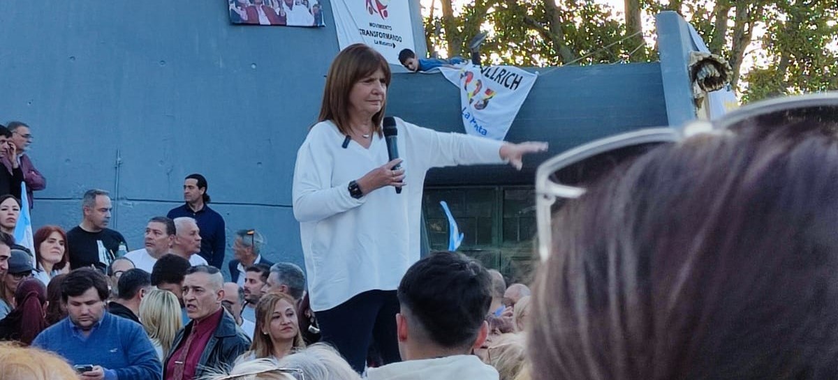 Patricia Bullrich estuvo en La Plata para respaldar a uno de sus precandidatos a intendente