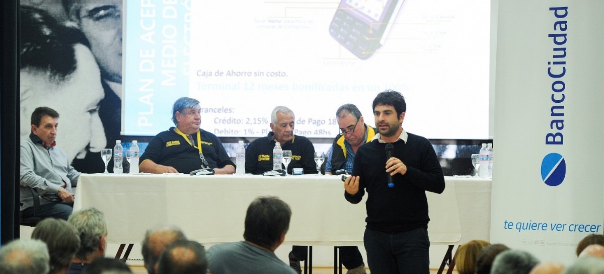 Tras un acuerdo entre el Banco Ciudad y los taxistas, los viajes en CABA se podrán pagar con tarjeta