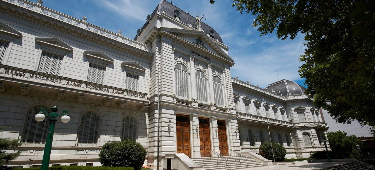 La Corte bonaerense suspendió la controvertida ley jubilatoria del Bapro impulsada por Vidal