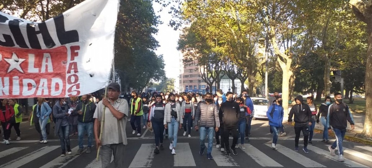 Cooperativistas de La Plata, en una dura batalla contra el gobierno de Julio Garro