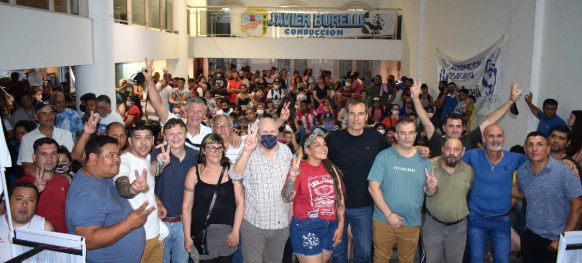 El peronismo de La Plata recordó a Néstor Kirchner con los sectores de la rama popular