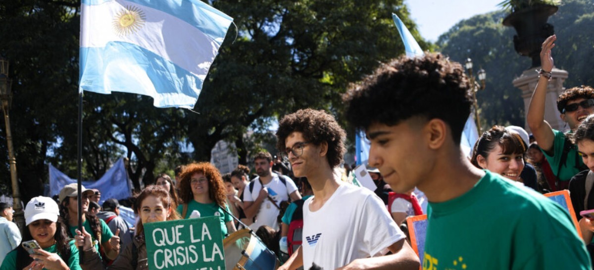 La convocatoria en Plaza de Mayo en defensa de la Universidad Pública fue impactante y masiva