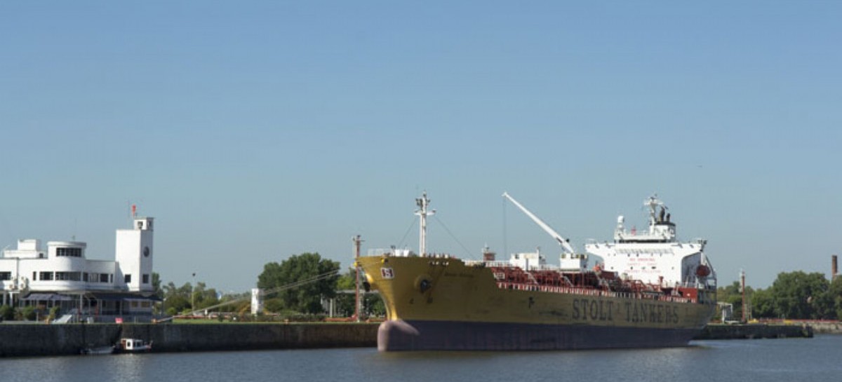 Puerto La Plata: Silos Areneros, empresa vinculada a los Macri, no pagó sueldos de marzo y abril