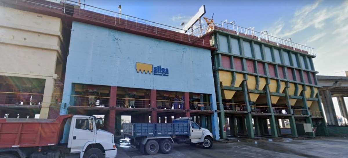 Puerto La Plata: Silos Areneros, empresa vinculada a los Macri, no pagó sueldos de marzo y abril