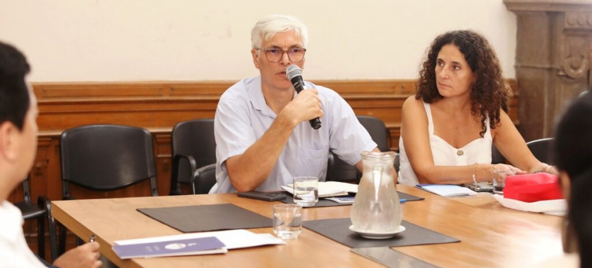 Una delegación china visitó la UNLP para fortalecer vínculos de cooperación mutua