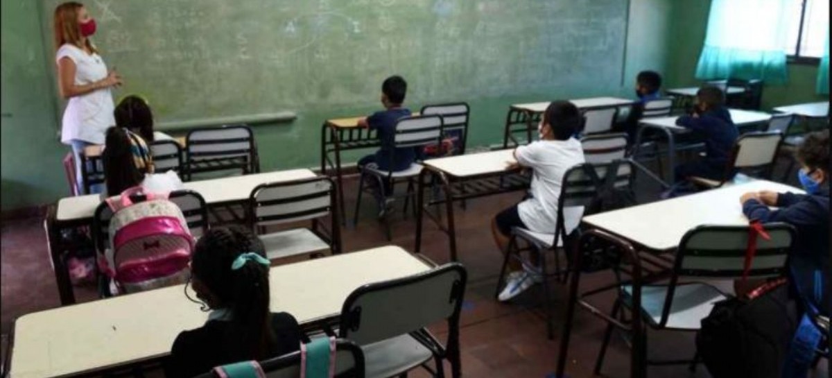 Clases los sábados en escuelas bonaerenses: quiénes irán y cómo será la organización