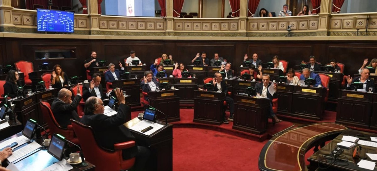 El gobernador Axel Kicillof ya tiene su ley de financiamiento