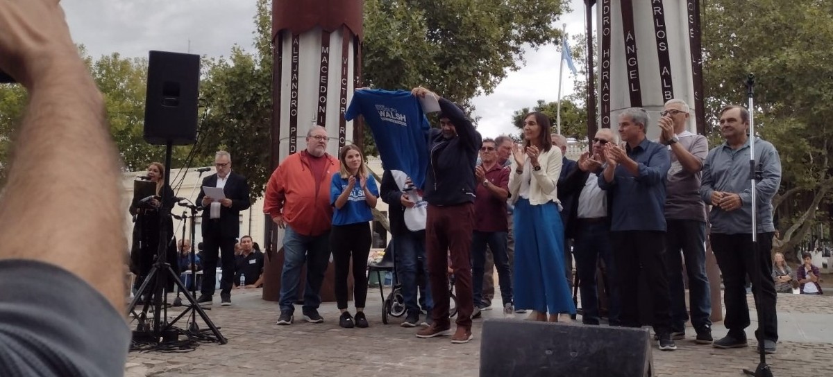Emotivo homenaje y reconocimiento de la UNLP a ex combatientes de Malvinas de La Plata