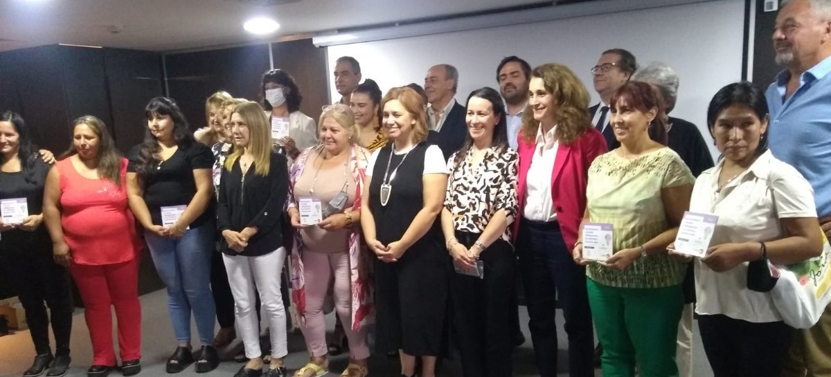 Jornada de reconocimiento a emprendedoras