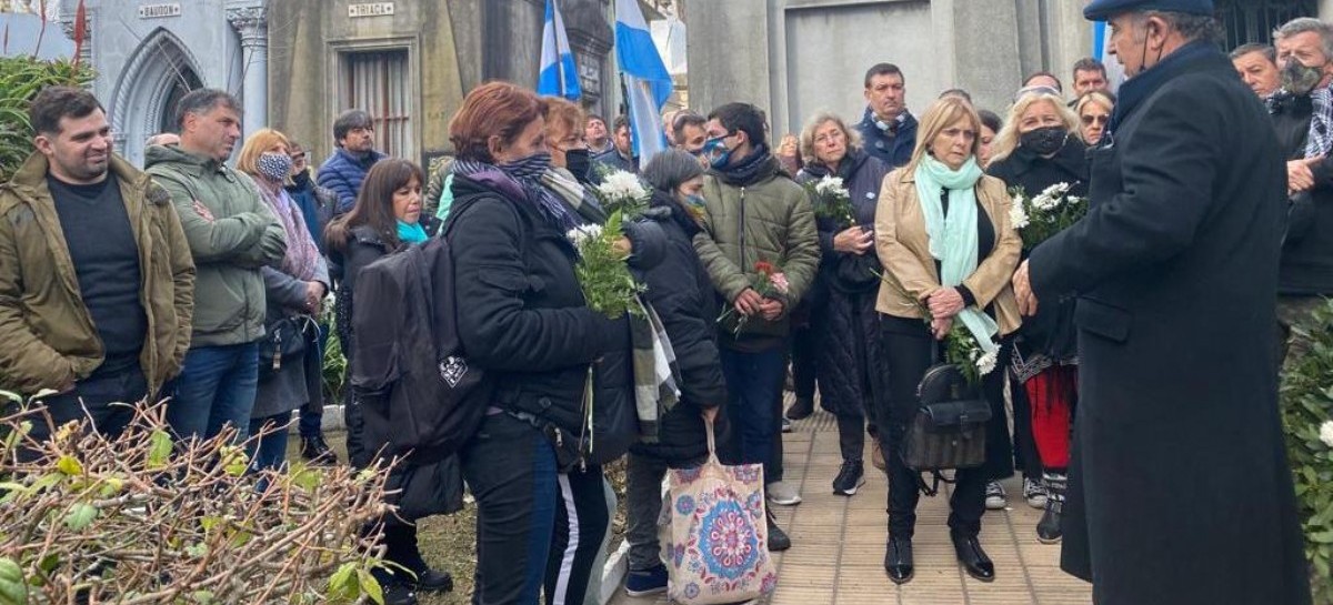 Cementerio de La Plata: acto para recordar a los mártires del levantamiento del 9 de junio de 1956