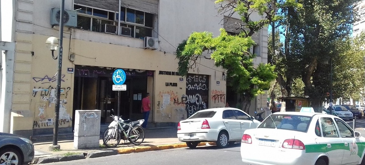 Juzgado de Faltas de La Plata: obligan a empleados a trabajar en la campaña electoral de Julio Garro