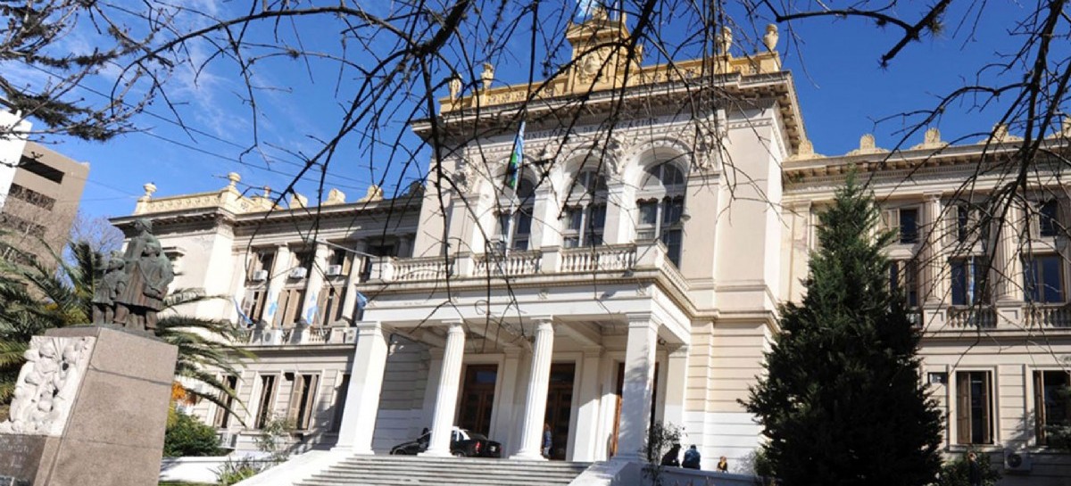 El Gobierno bonaerense dio indicios de que no habrá receso escolar de invierno