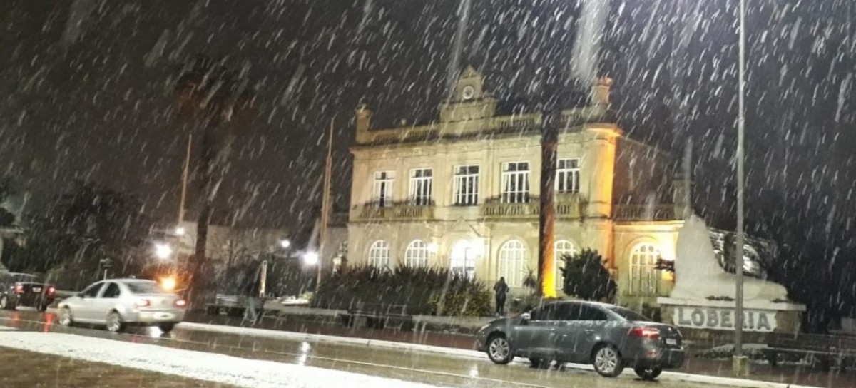 Una nevada sorprendió a varios distritos de la provincia de Buenos Aires