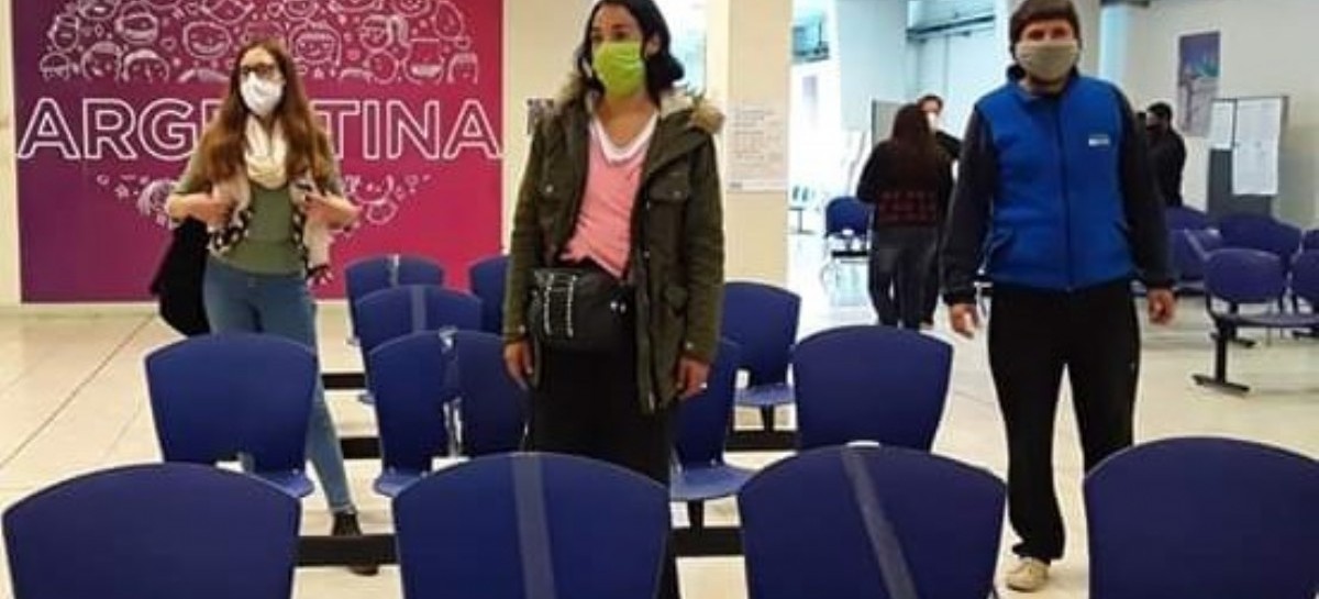 La Plata: mientras se entregaban Tarjetas Alimentar realizaron una jornada contra la discriminación