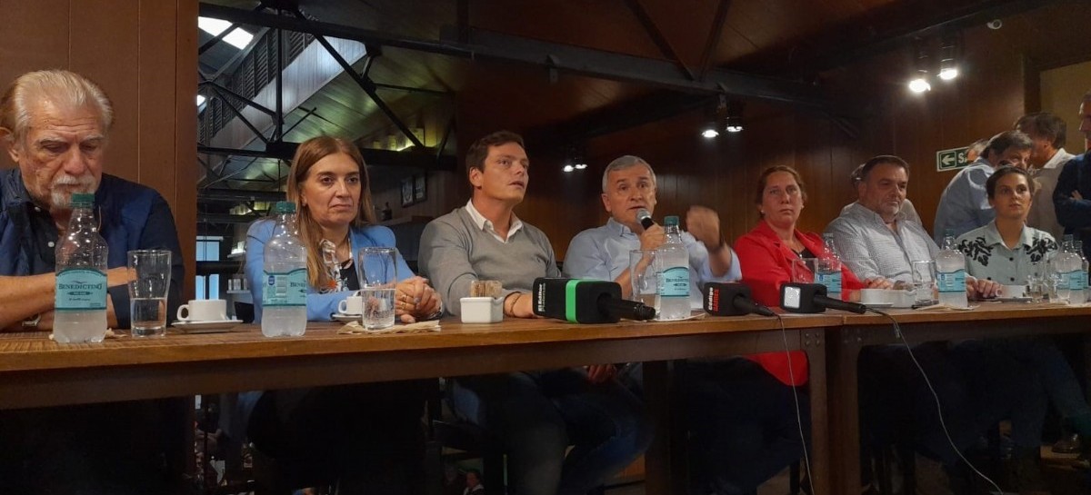 El precandidato a presidente de la Nación por la UCR reunió en La Plata a referentes de JxC