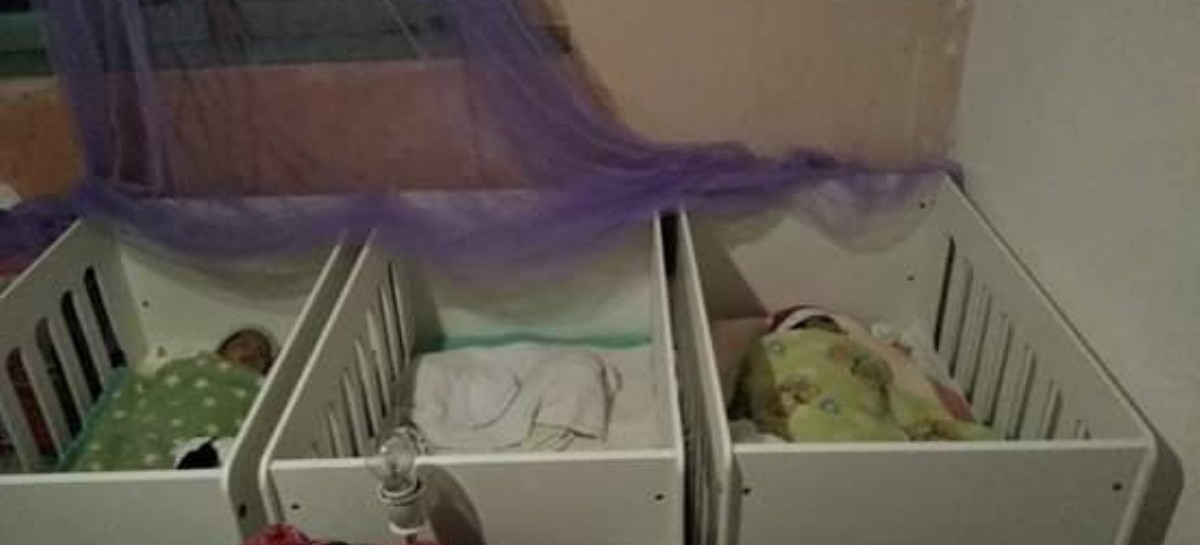 Mamá de trillizas platenses necesita ayuda y colaboración