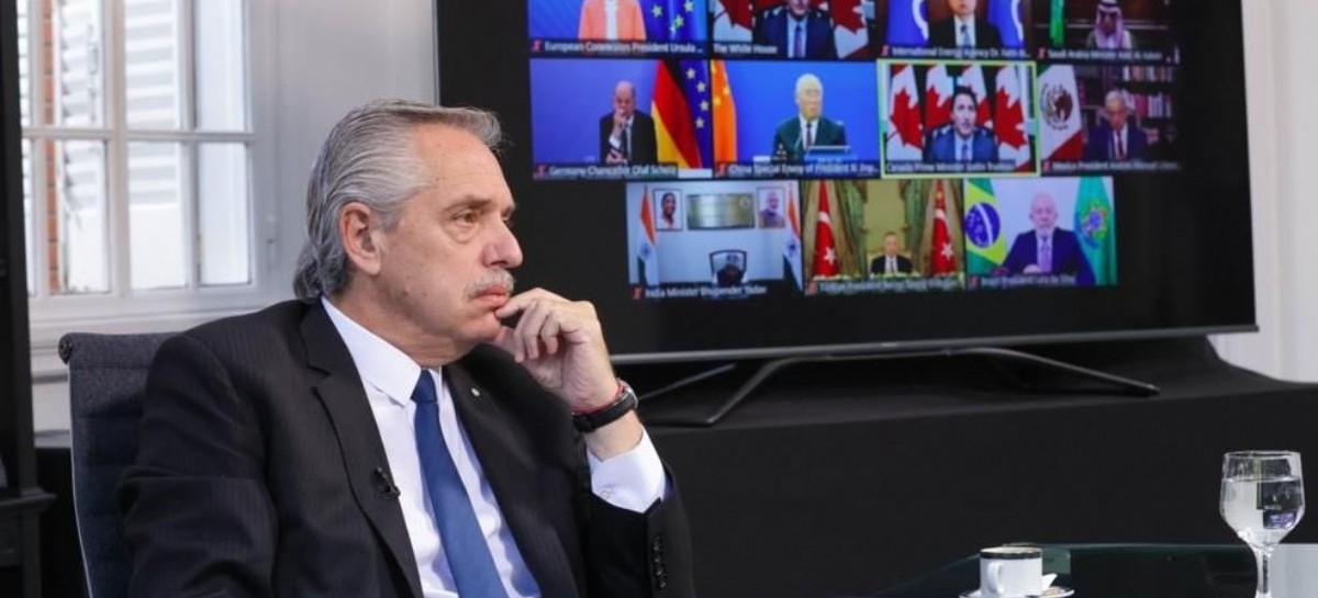 El presidente Alberto Fernández declinó su reelección y en el Frente de Todos florecen candidaturas