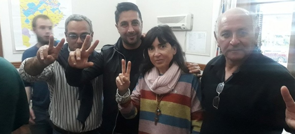 Giselle Fernández, la hermana de Cristina, y "Cuto" Moreno, acompañando candidatos de Brandsen