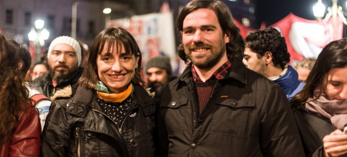 De cara a las PASO, el Frente de Izquierda-Unidad se inscribió en 23 distritos del país