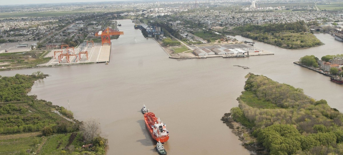 Puerto La Plata: empresarios, funcionarios y sindicalistas debaten sobre su rol y funcionamiento