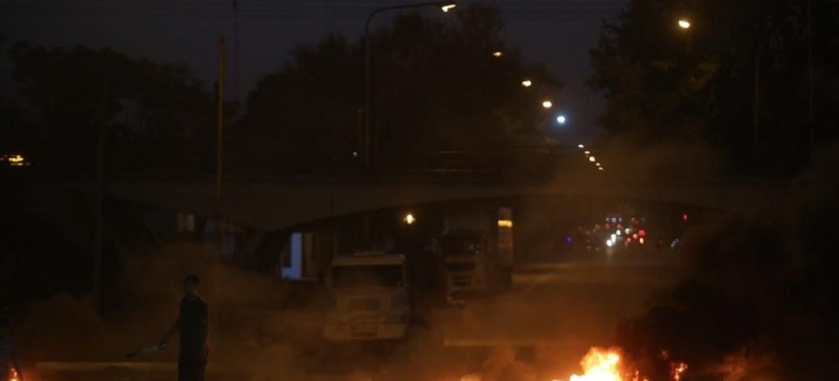 La Plata: Tensión por la protesta de los trabajadores despedidos del Mercado Central