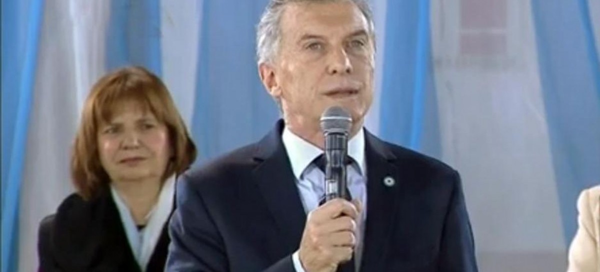 Ante niños desconcertados, Macri habló de narcotráfico, los Moyano y delincuentes detenidos