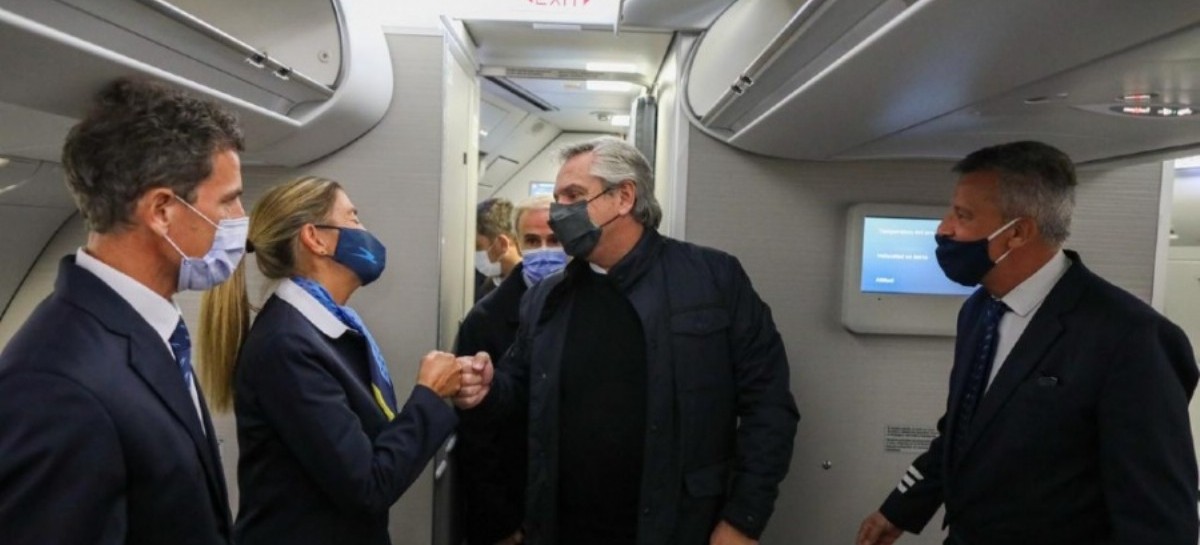 El presidente Alberto Fernández regresó esta madrugada de su gira por Rusia, China y Barbados