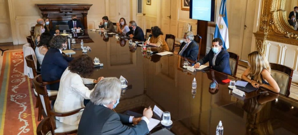 El presidente Fernández encabezó una nueva reunión del Comité de Vacunación contra el Coronavirus