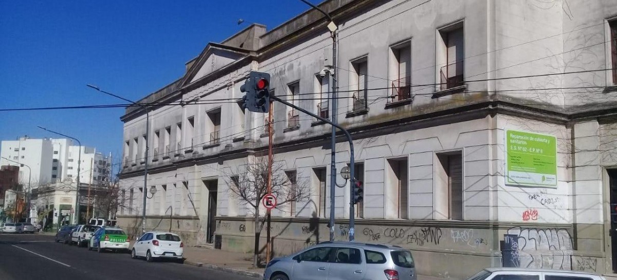 Daño incomprensible: vándalos rompieron instalaciones de la Escuela N° 8 de La Plata