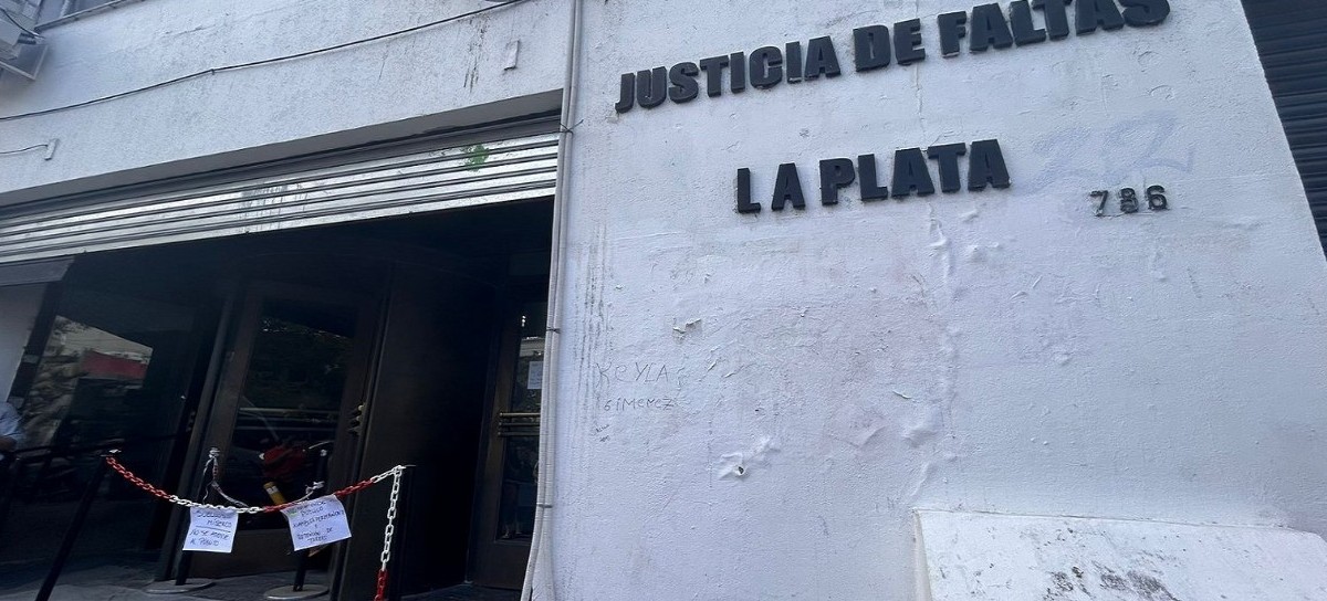 La Plata: hay retención de tareas de empleados municipales y este viernes empiezan a pagar en tandas