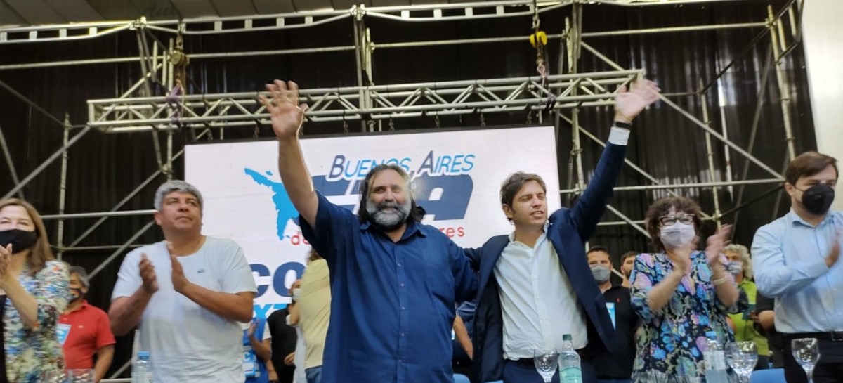 El gobernador bonaerense, Axel Kicillof, recibió el respaldo de gremialistas de la CTA
