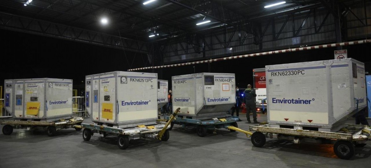 Este lunes llegaron 1.453.565 dosis de Astrazeneca y Sputnik V