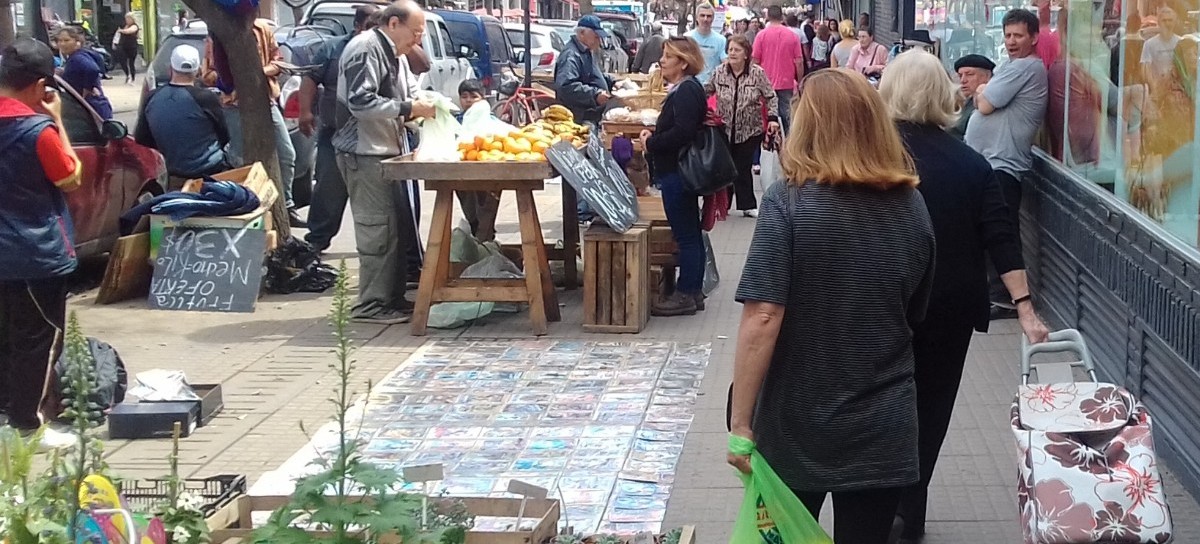 El "Mercado en Tu Centro" (de La Plata) avanza y no se detiene: un verdadero éxito comercial