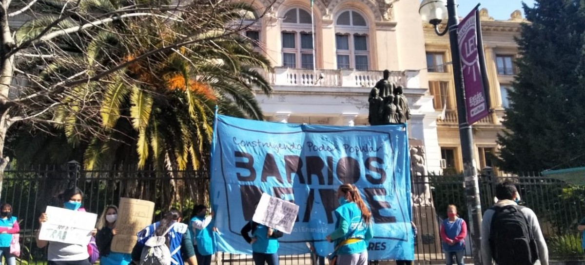 Barrios de Pie pidió a la DGCyE la continuidad de las Secundarias con Oficios y logró un respaldo