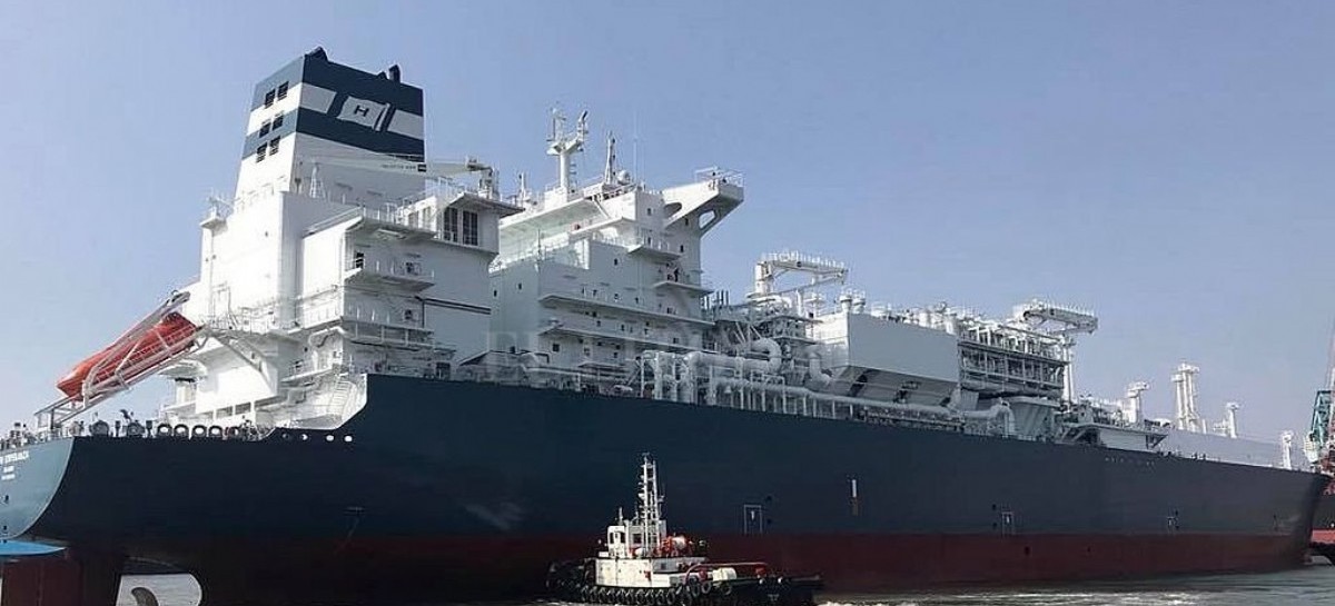 Un buque gasero varado en el Río de la Plata bloquea el paso a los puertos La Plata y Buenos Aires