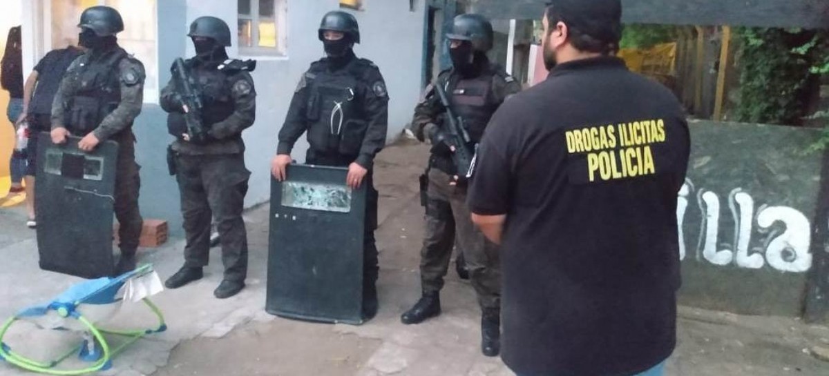 Evidentemente, el Gobierno bonaerense sabe muy bien en dónde están los narcos y fue a detenerlos